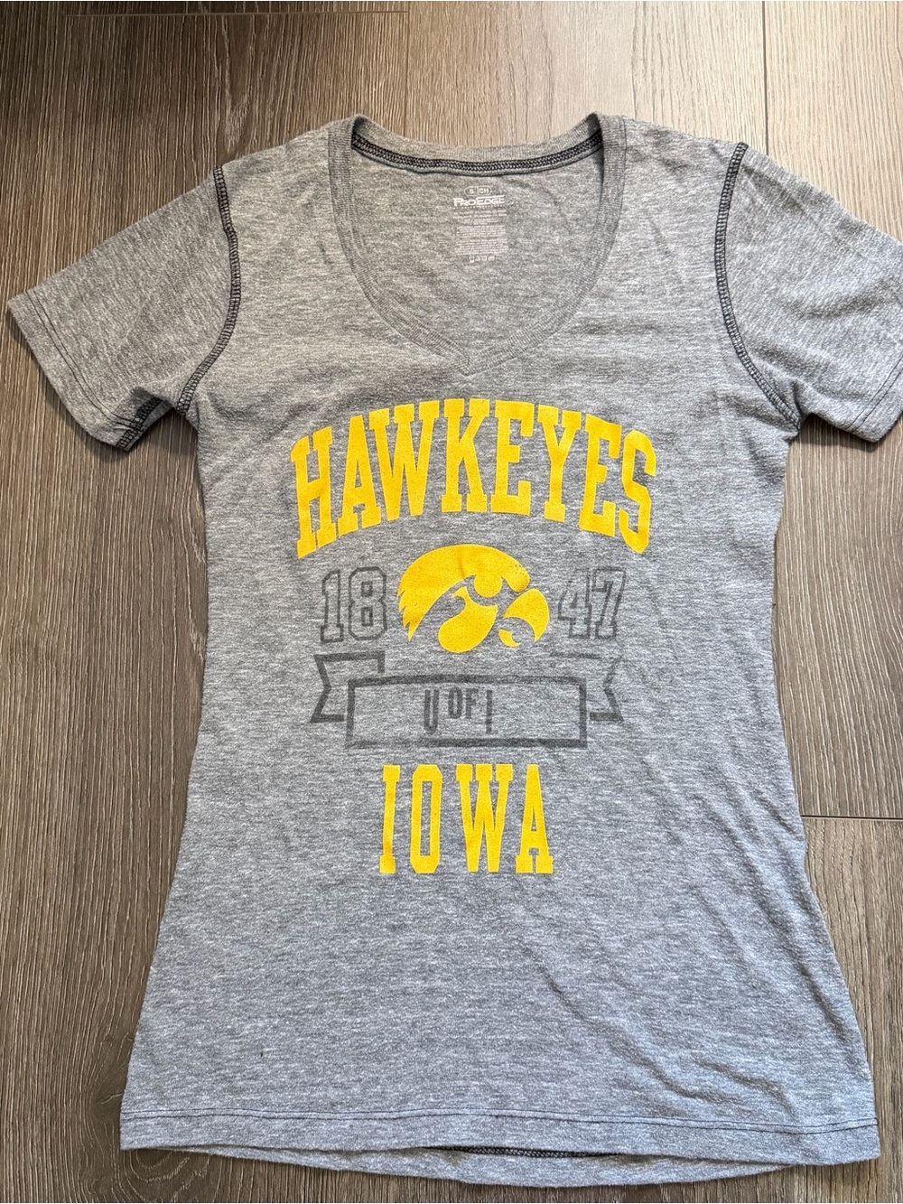 Iowa Hawkeyes Gray & Gold Graphic Tee